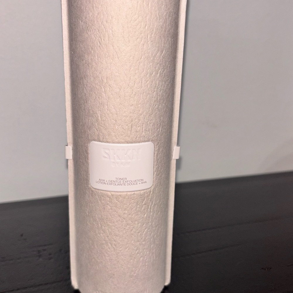 SKKN by Kim Toner NEW 6 Oz full size $90